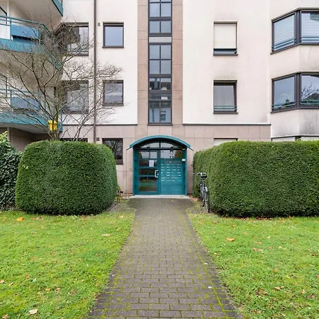 Exclusive Ludenberg Living In Stunning Area * Dusseldorf