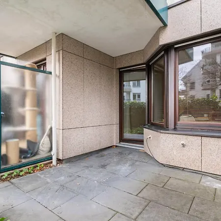 Exclusive Ludenberg Living In Stunning Area * Dusseldorf
